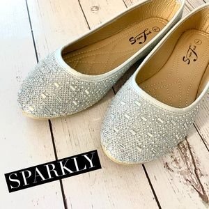 SuperJack Silver Sparkle Rhinestone Flats SIZE 7